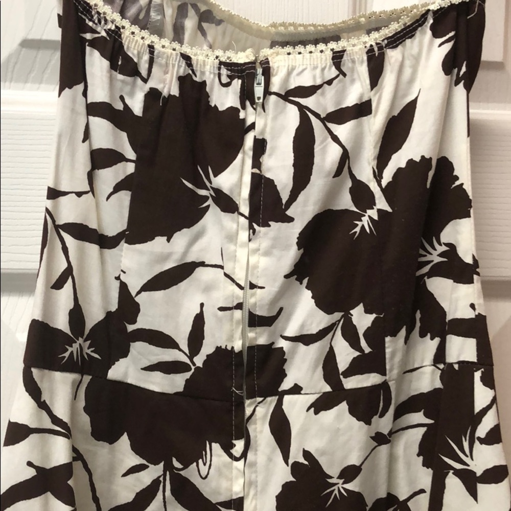 Dress - Picture 4 of 5